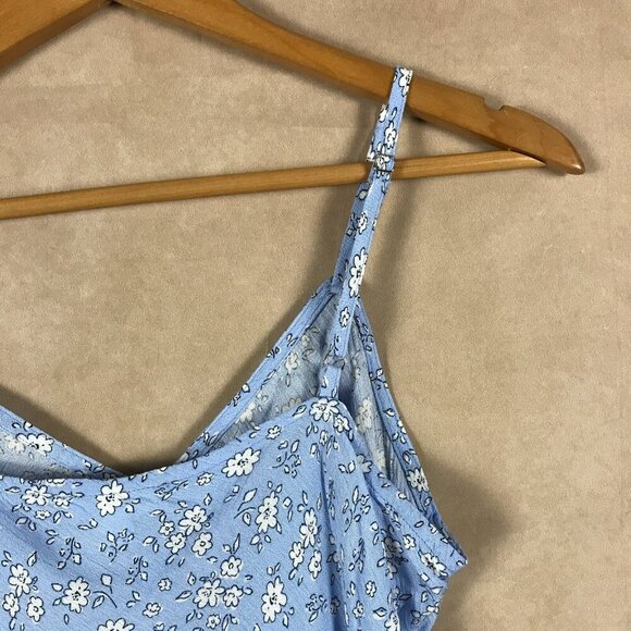 One Hart Blue Floral V-neck Camisole Tank Top NWT SMALL - Picture 4 of 6
